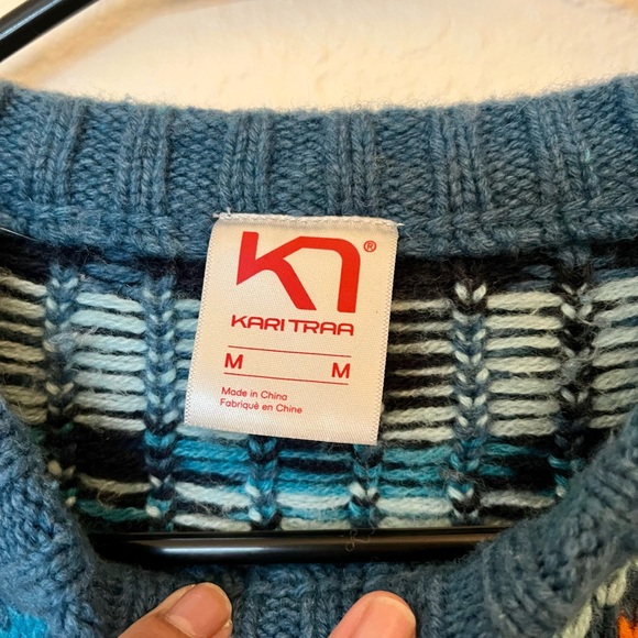Kari Traa Sweater - Women’s Medium - Picture 3 of 3
